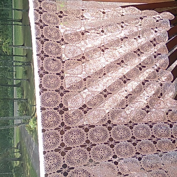 ⚜️🧶 Vintage Hand Crocheted Table Cloth or Cover 42”X 52” - Picture 1 of 16